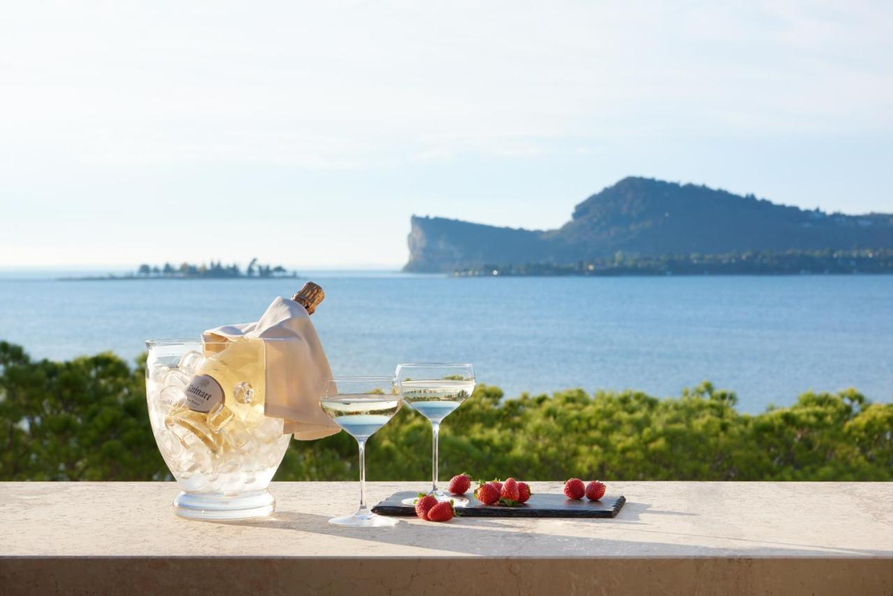 Hotel Ristorante Sogno San Felice del Benaco Dış mekan fotoğraf