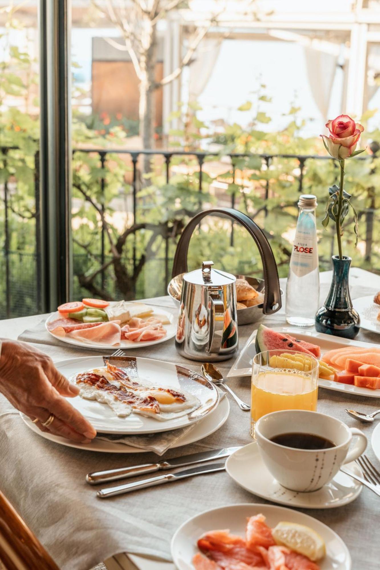 Hotel Ristorante Sogno San Felice del Benaco Dış mekan fotoğraf